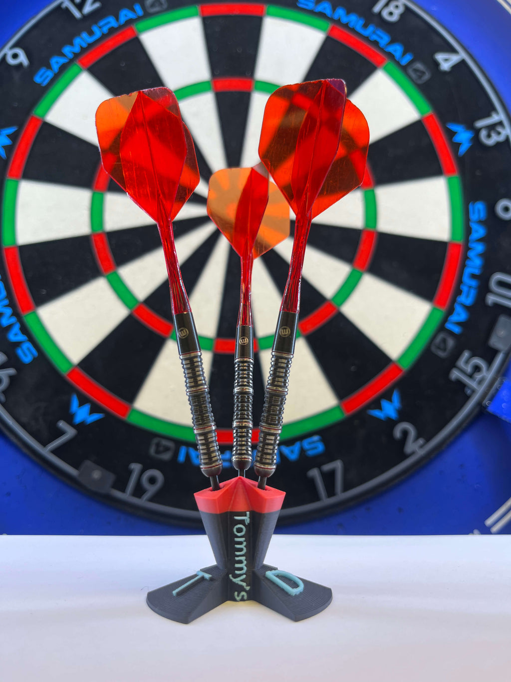 second-hand-Winmau-Mervyn-King-darts